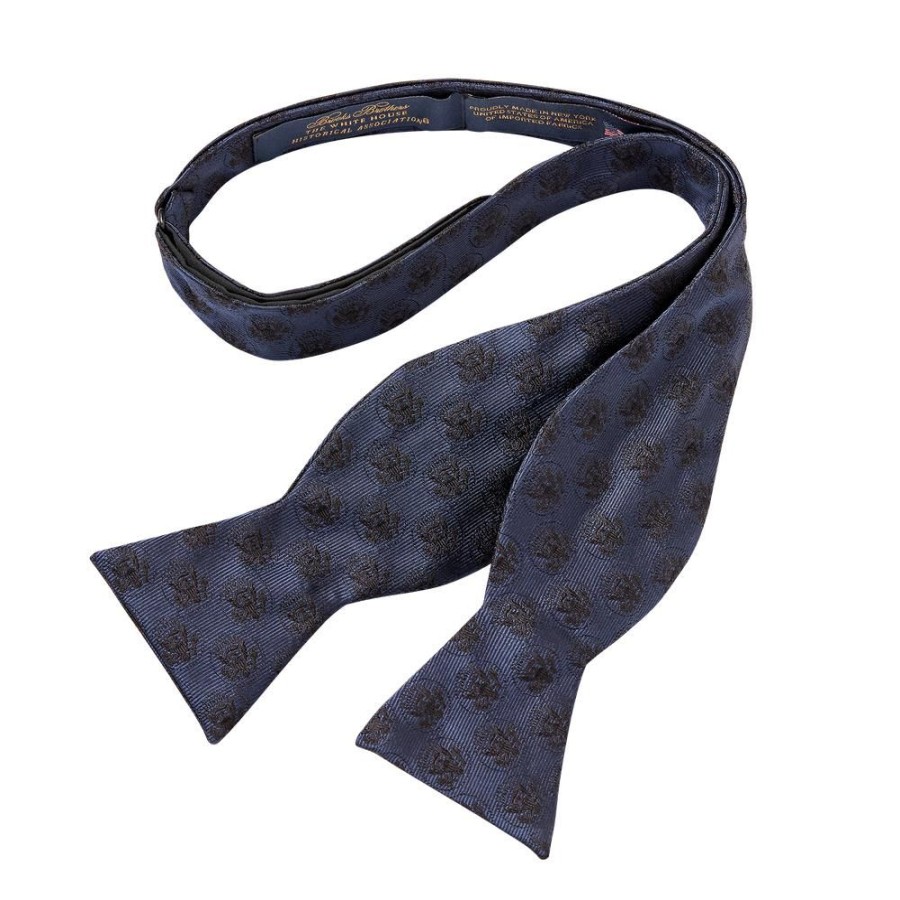 Accessories BROOKS BROTHERS | Brooks Brothers Navy Truman Seal Bow Tie